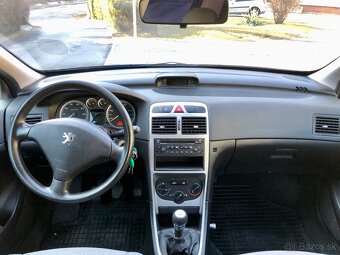 Peugeot 307 1.4 benzin 150 000 km - 12