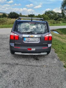 Chevrolet Orlando - 12