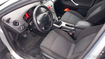 Ford Mondeo Combi 1.8 TDCI - 12