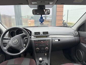 Mazda 3 2.0i Sport - 12