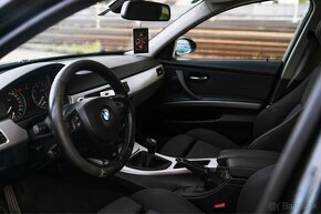 BMW e91 318i 95kw 2007 TOP STAV - 12