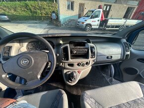 Opel vivaro - 12