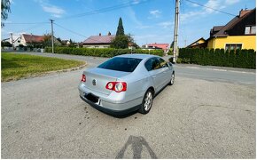 VW PASSAT B6 2,0 TDI 103 KW - 12