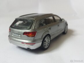 Zbierka modelov Audi Q7 - 12