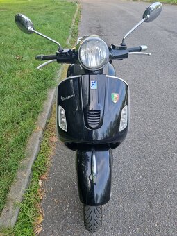 Vespa GTS SUPER 300 i.e - 12