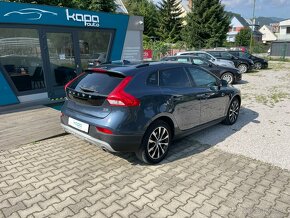 Volvo V40 D2 2.0L Cross Country Black Edition - 90.000 km - 12