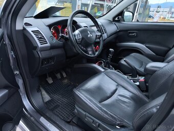 Mitsubishi Outlander 2.2 DiD 130kW 4x4 - 12