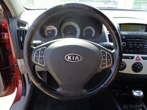 KIA Cee’d 1.6 - 12