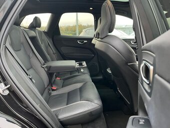 Volvo XC60 B5 B AWD Geartronic - 12