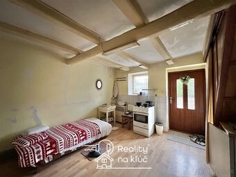 Napredaj veľký stavebný pozemok 1 313m² v Andovciach - 12