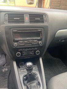 Volkswagen jetta 1.6 TDI - 12