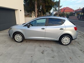 SEAT IBIZA 1,4 BENZÍN, 16V, 63KW, R.V.2009 - 12