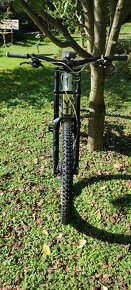 Bicykel YT Tues CF 2019 L 27,5" - 12