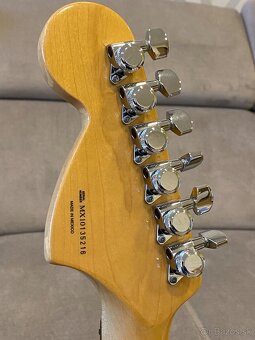 Fender Classic 70's Stratocaster - Natural - 12