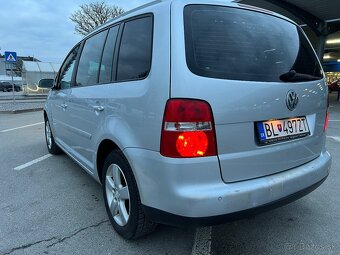 VW Touran 2006 2.0tdi 103kW DSG6 xenon - 12