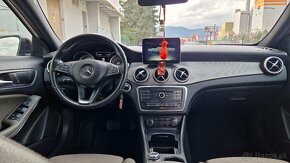 Mercedes-Benz GLA 180 d - 12