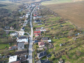 Na predaj pozemok 1448 m2 so starým rodinným domom, Olšovany - 12