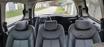 Predám Ford Galaxy 2.2 TDCi 147kw 7 mi Titanium r.v. 10.2011 - 12