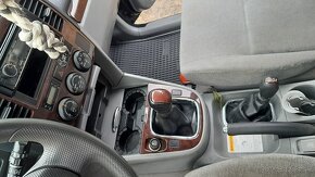 Suzuki Grand Vitara XL7 2.0 hdi 4x4+ redukcia,bez korozie - 12