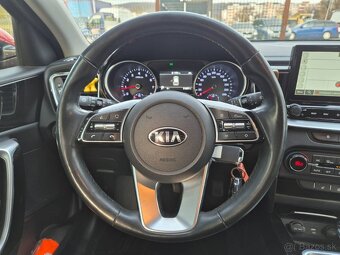 Kia XCeed 1.4 T-GDi Silver A/T - 12