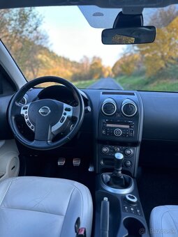 Nissan Qashqai 2.0TDCi 4x4 - 12