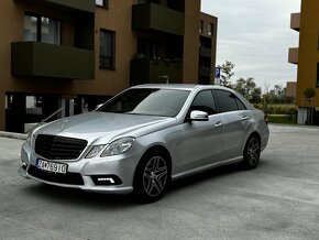 Mercedes Benz E350 - 12