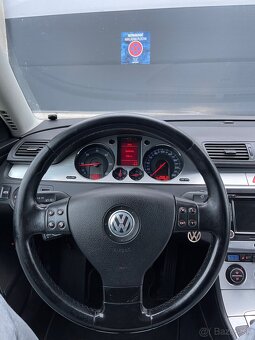 Volkswagen Passat B6 2.0TDI - 12