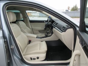 Škoda Superb Combi 2.0 TDI 190k L K DSG - 12