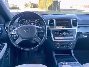 Mercedes-Benz GL 500 4MATIC AMG - 12