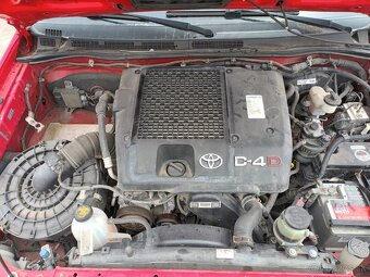 Toyota Hilux DC 2.5 I D-4D Terra SR.Servis.Kniha - 12