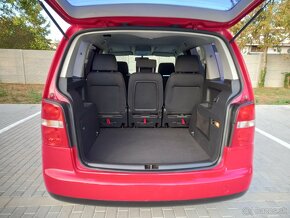 Volkswagen Touran 2.0 TDi,HIGHLINE - 12