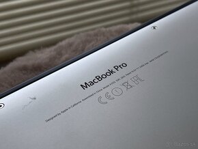 MacBook Pro Retina 13" (Early 2015) - 12