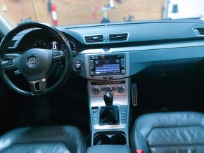 Volkswagen Passat B7 Variant 2.0 TDi 4-motion Comfortline - 12