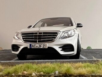 1:18 Mercedes-Benz S-Class (W222) AMG Line - NOREV - 12