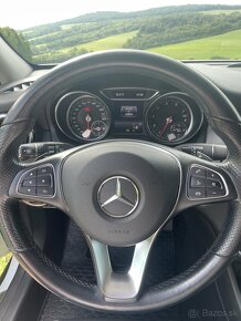 Mercedes GLA 180 - 12