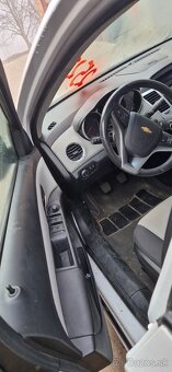 Chevrolet Cruze  1,6i 91kw - 12