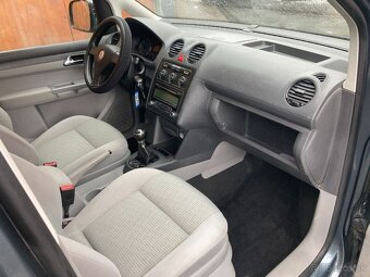 VOLKSWAGEN CADDY MAXI 2,0 TDi 7míst, ROZVODY,OLEJ - 12