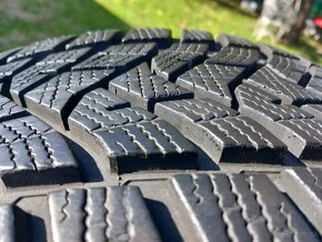 205/50 r17 zimne pneumatiky dunlop - 12