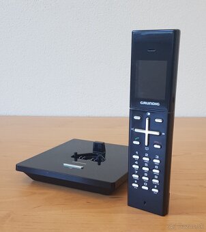 Telefon GRUNDIG - 12