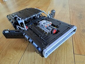 Lego technic fast furious dodge č.42111 - 12