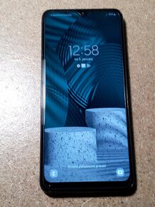 Samsung Galaxy A12 - 12