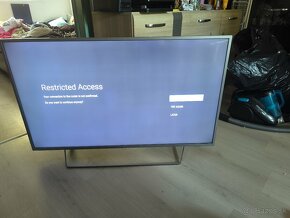 Panasonic tv Smart - 12