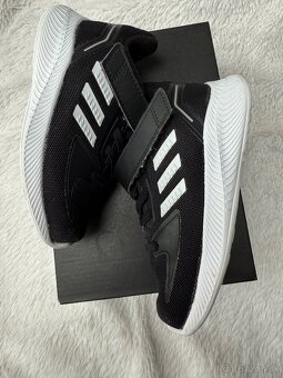 Adidas tenisky, veľkosti 24 - 12