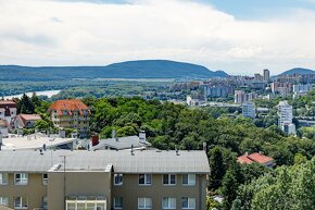 Predaj priestranného 3 izb. bytu s garážou, Mozartova ul. - 12