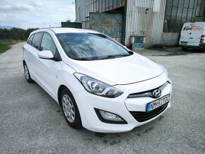 Predám Hyundai i30 - 12