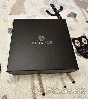 Predám luxusné púzdro Versace na AirPods - 12