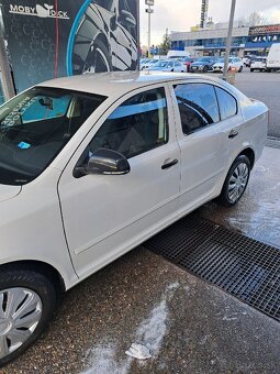 Škoda Octavia 1.6 TDI CR Ambiente - 12