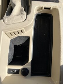 BMW 320d coupe 2011, automat - 12
