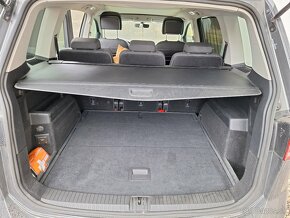 Predám/vymenim VW Touran 2.0 tdi , dsg6 , r.v:2016 - 12