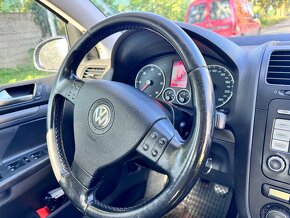 Predám VW Golf 5, 2,0 TDi 198 tisíc km 4x4 - 12